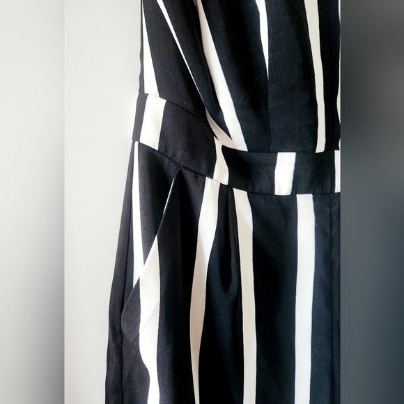 Dynamite Striped Romper - Picture 7 of 16